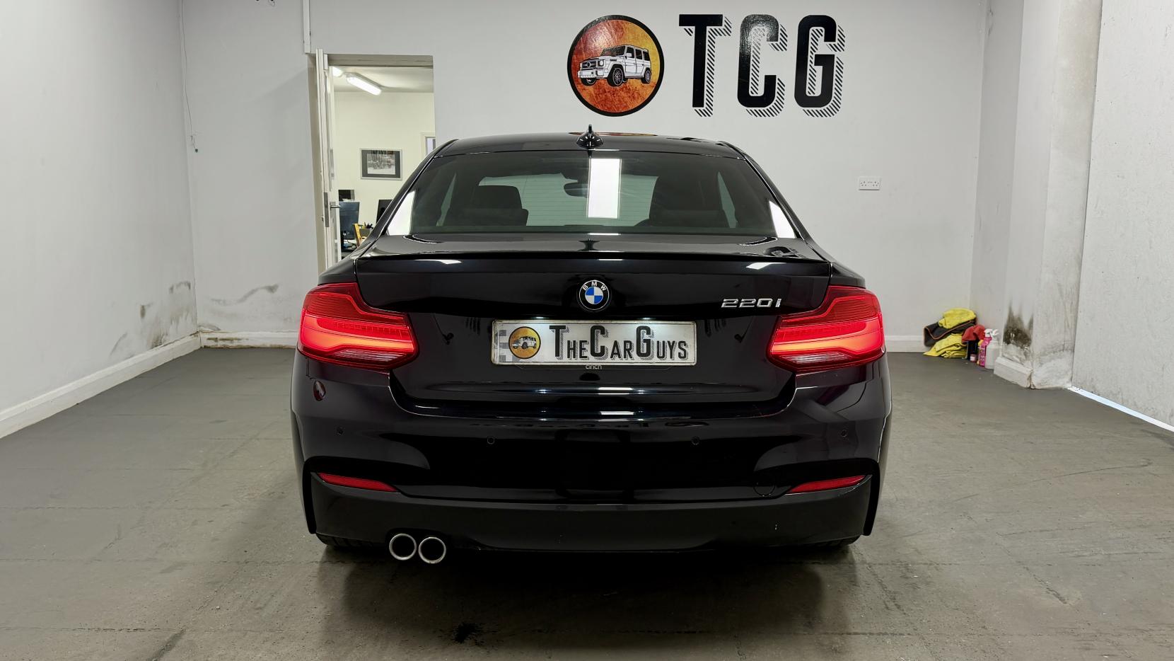 BMW 2 Series 2.0 220i M Sport Coupe 2dr Petrol Auto Euro 6 (s/s) (184 ps)