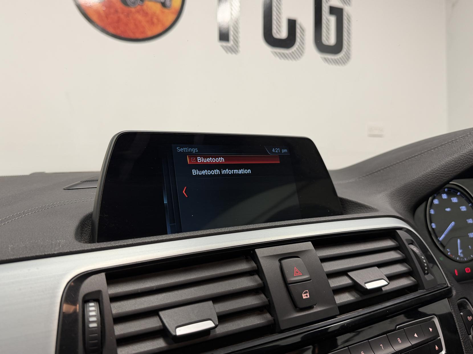 BMW 2 Series 2.0 220i M Sport Coupe 2dr Petrol Auto Euro 6 (s/s) (184 ps)