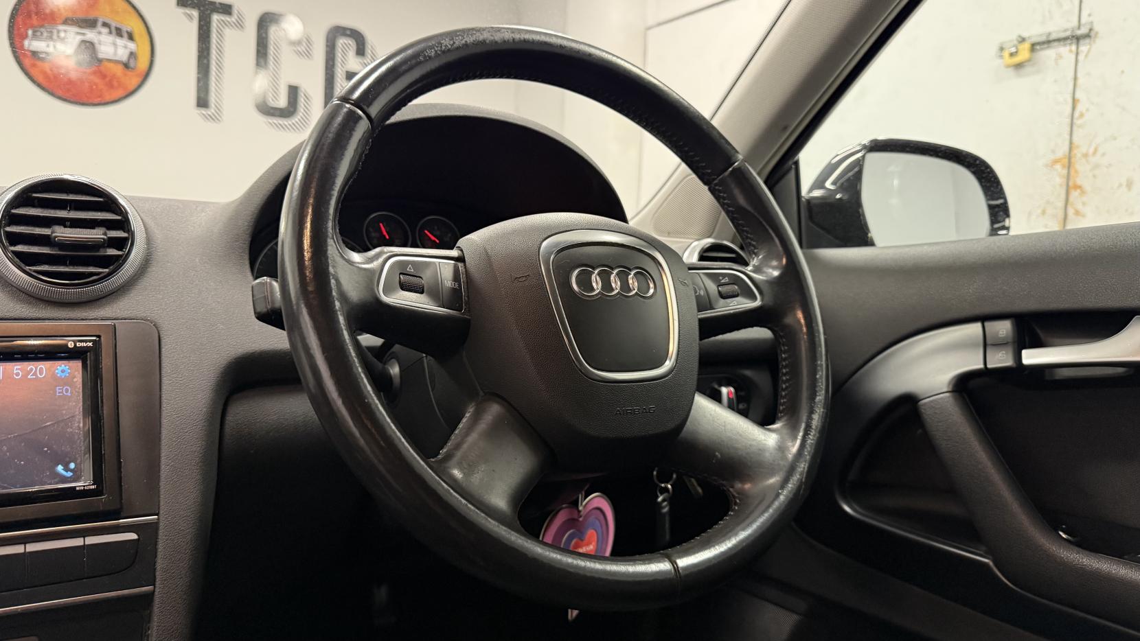Audi A3 1.6 TDI SE Hatchback 3dr Diesel Manual Euro 5 (s/s) (105 ps)