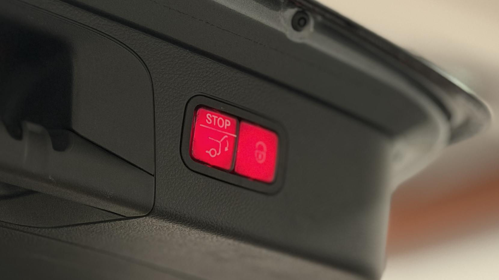 Mercedes-Benz GLC 2.1 GLC250d AMG Line (Premium) SUV 5dr Diesel G-Tronic 4MATIC Euro 6 (s/s) (204 ps)