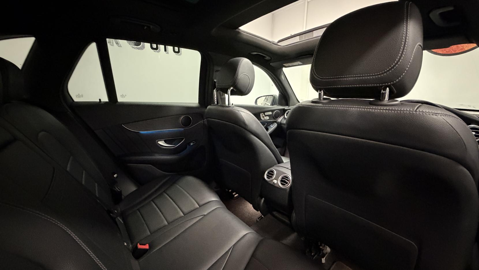 Mercedes-Benz GLC 2.1 GLC250d AMG Line (Premium) SUV 5dr Diesel G-Tronic 4MATIC Euro 6 (s/s) (204 ps)