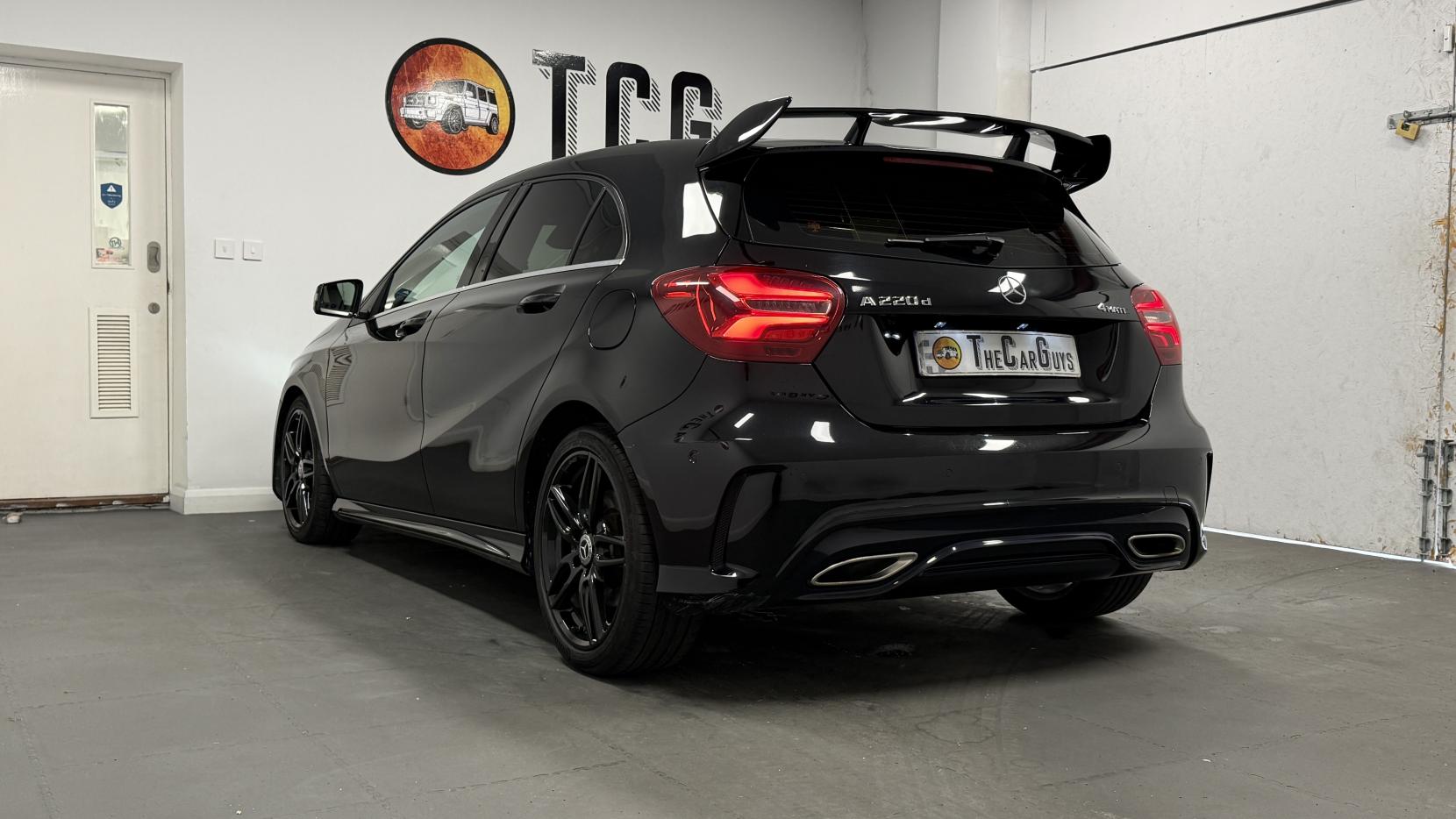 Mercedes-Benz A Class 2.1 A220d AMG Line (Premium) Hatchback 5dr Diesel 7G-DCT 4MATIC Euro 6 (s/s) (177 ps)