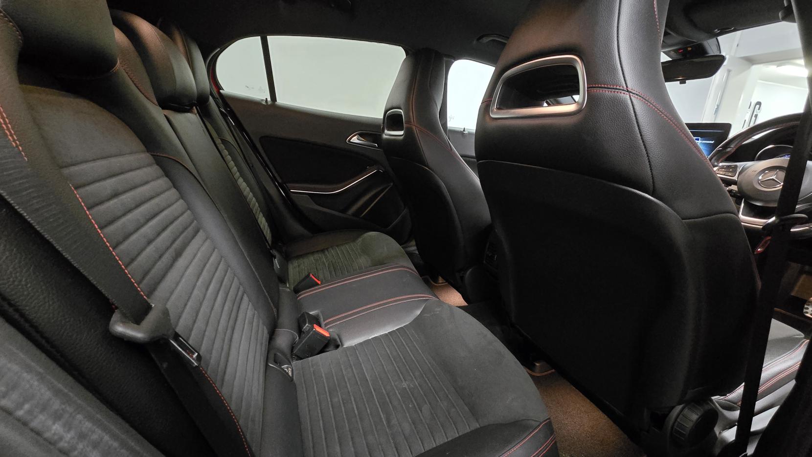 Mercedes-Benz GLA 1.6 GLA180 AMG Line Edition SUV 5dr Petrol 7G-DCT Euro 6 (s/s) (122 ps)