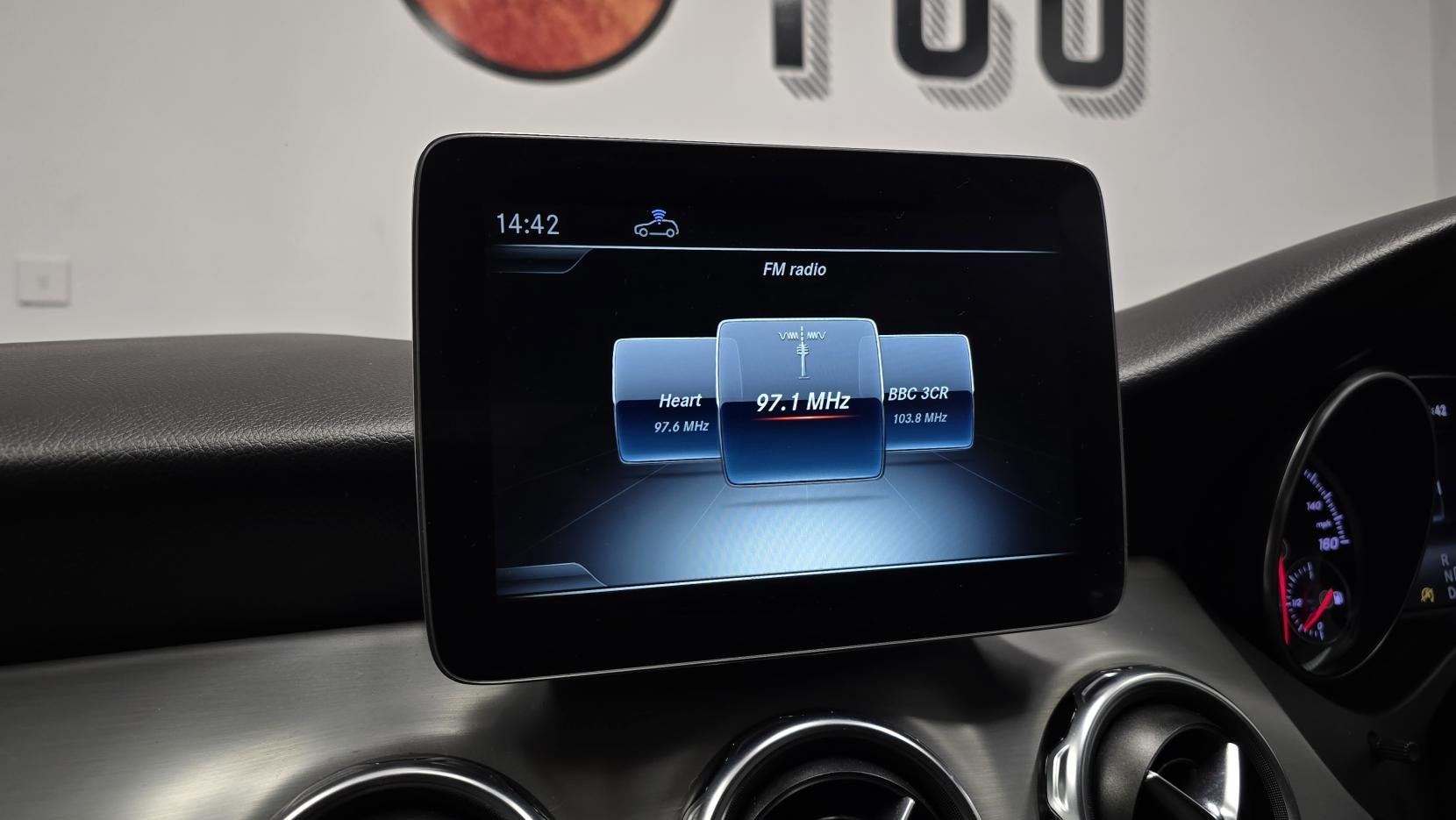 Mercedes-Benz GLA 1.6 GLA180 AMG Line Edition SUV 5dr Petrol 7G-DCT Euro 6 (s/s) (122 ps)