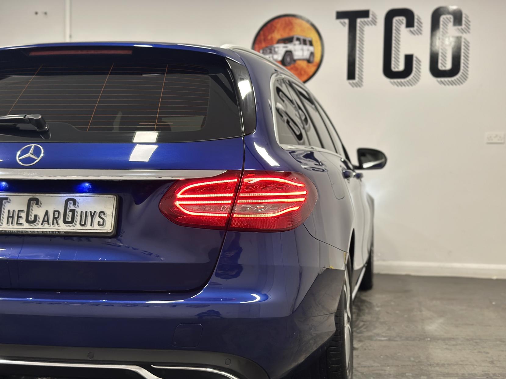 Mercedes-Benz C Class 2.1 C220d Sport Estate 5dr Diesel G-Tronic+ Euro 6 (s/s) (170 ps)