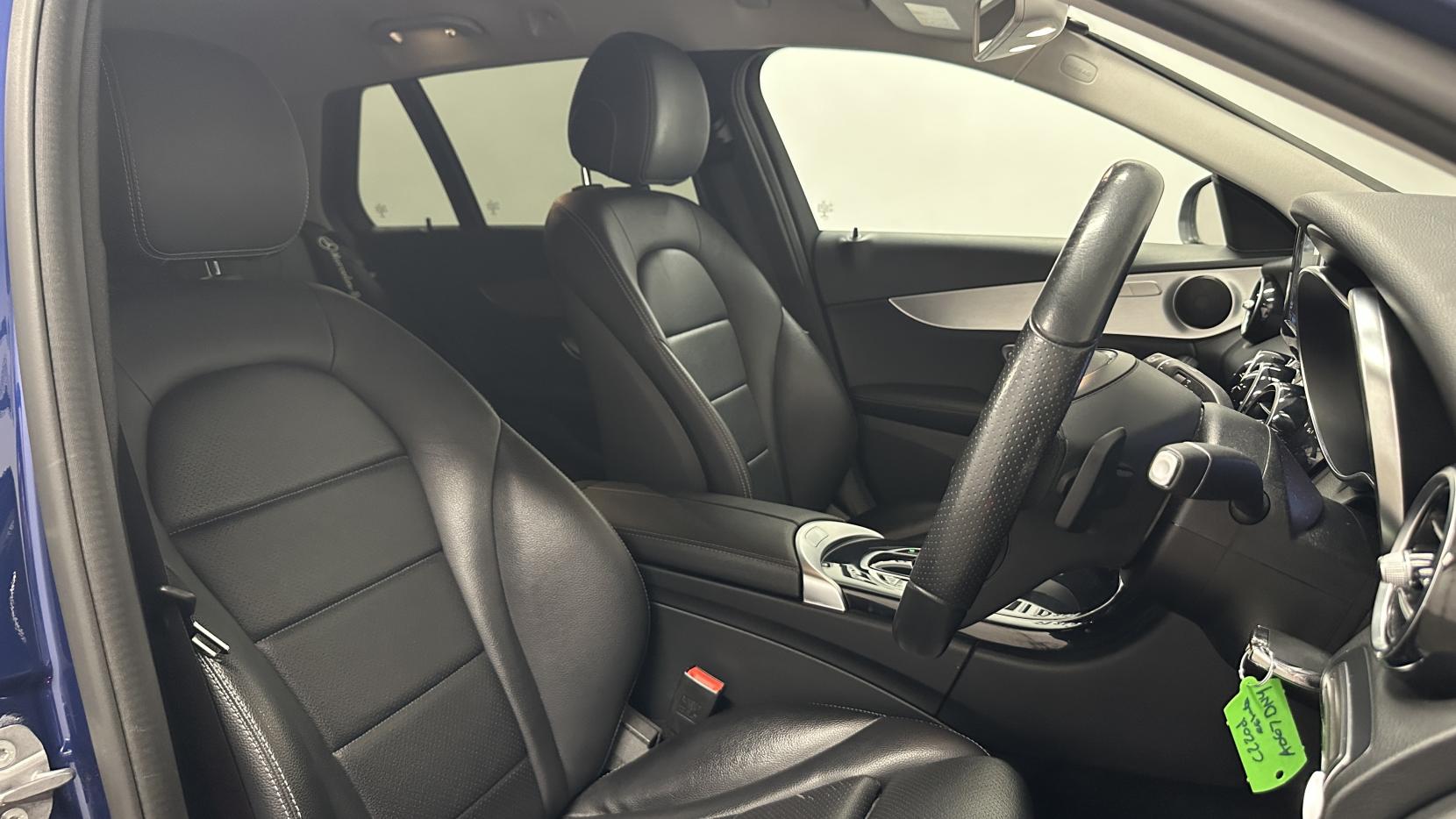 Mercedes-Benz C Class 2.1 C220d Sport Estate 5dr Diesel G-Tronic+ Euro 6 (s/s) (170 ps)