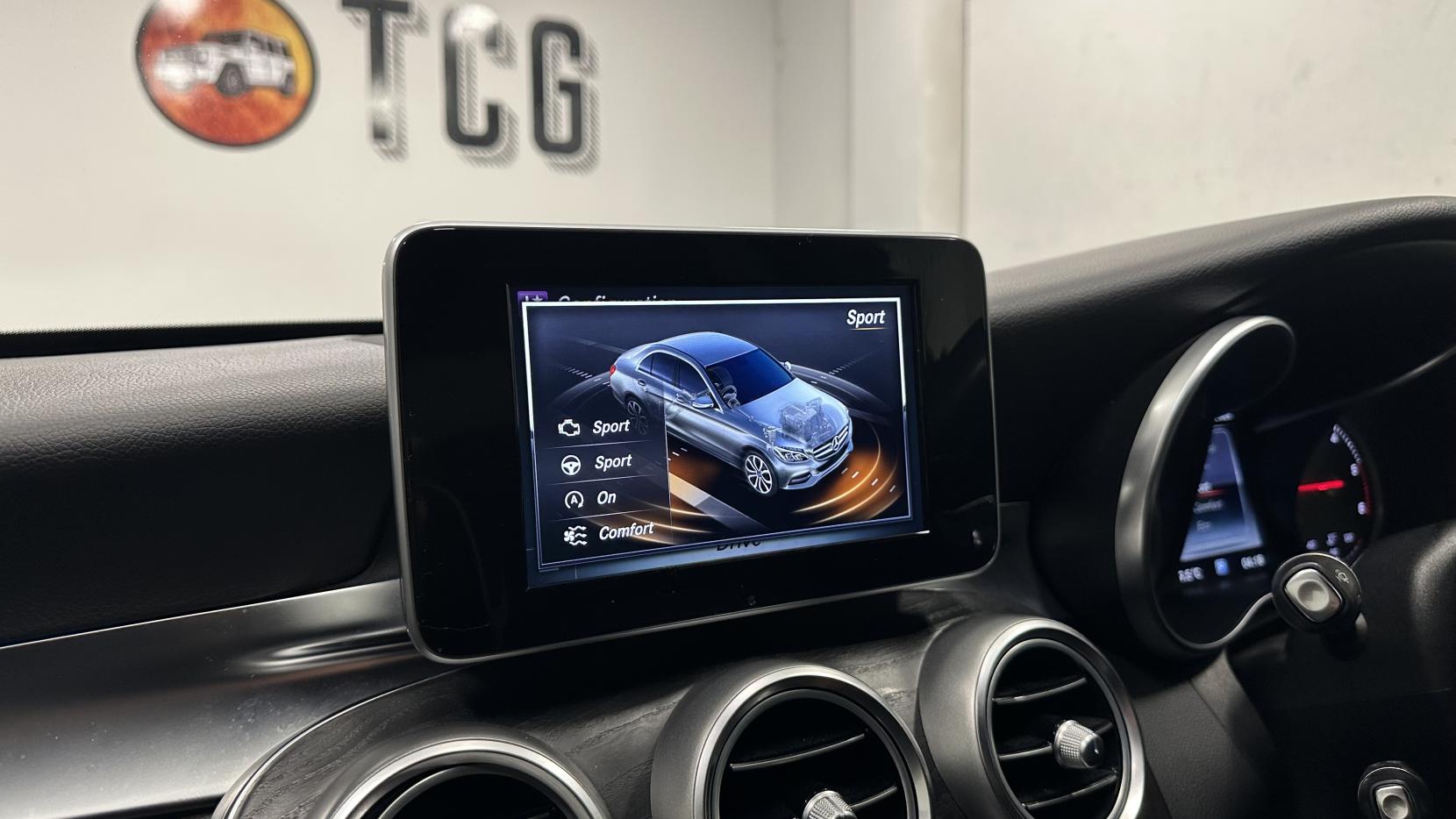 Mercedes-Benz C Class 2.1 C220d AMG Line Saloon 4dr Diesel Manual Euro 6 (s/s) (170 ps)