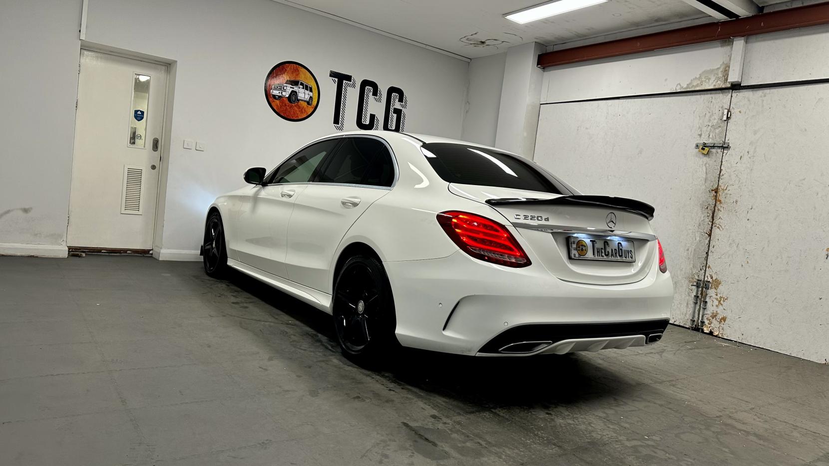 Mercedes-Benz C Class 2.1 C220d AMG Line Saloon 4dr Diesel Manual Euro 6 (s/s) (170 ps)