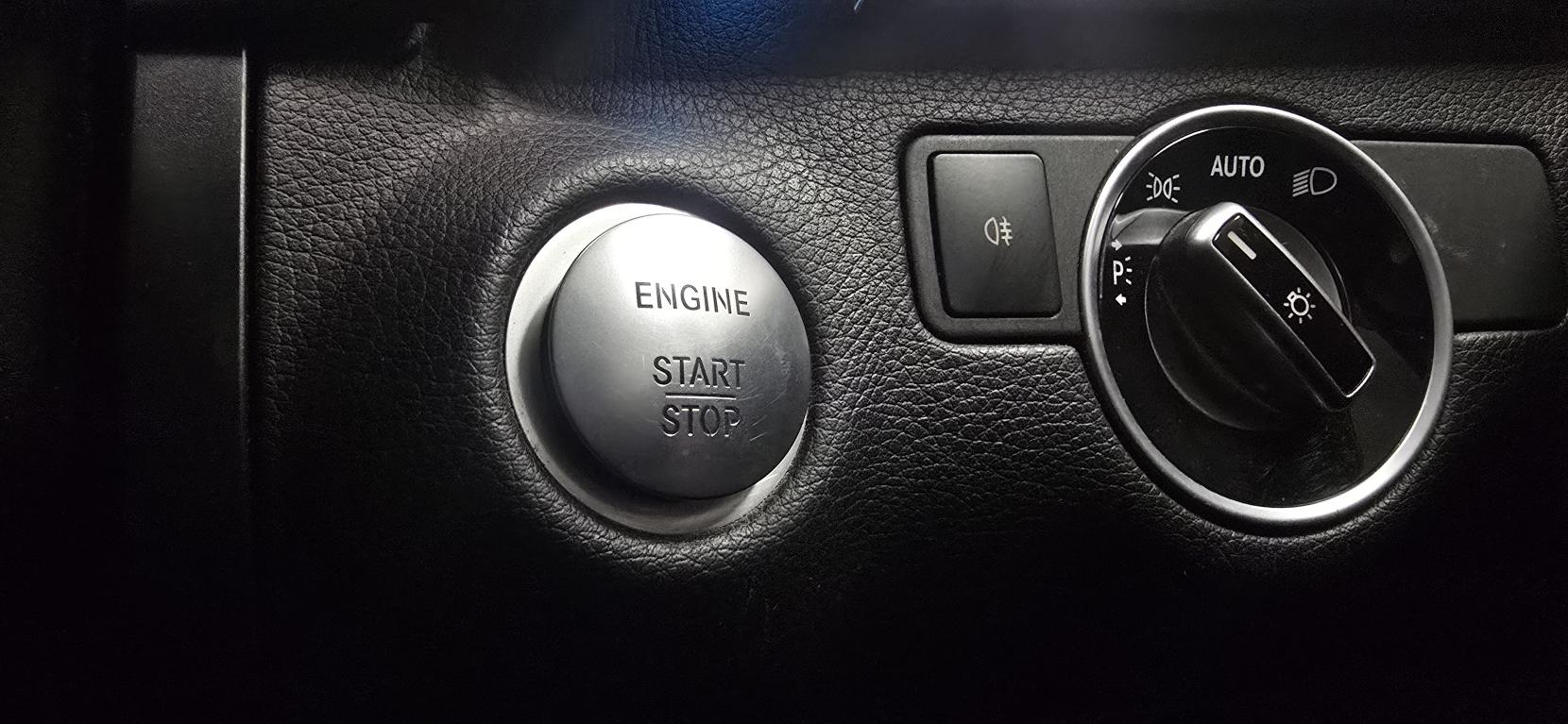 Mercedes-Benz GLE 2.1 GLE250d AMG Line (Premium Plus) SUV 5dr Diesel G-Tronic 4MATIC Euro 6 (s/s) (204 ps)