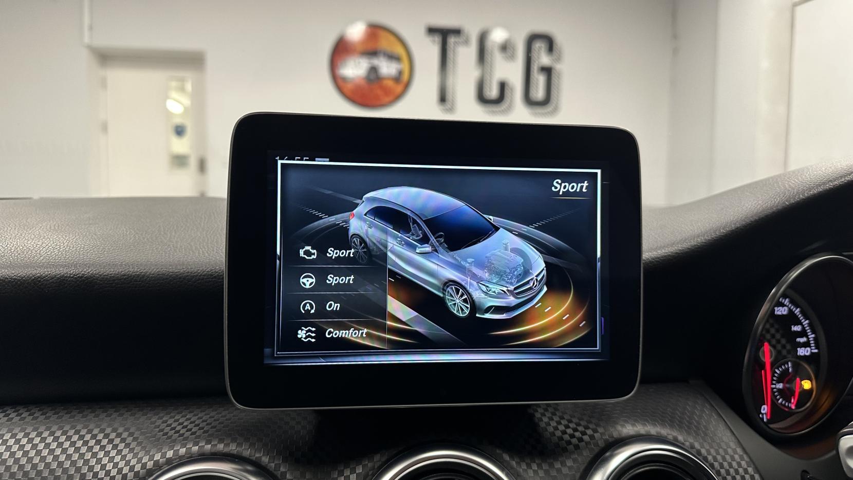 Mercedes-Benz A Class 1.5 A180d Sport (Premium) Hatchback 5dr Diesel 7G-DCT Euro 6 (s/s) (109 ps)