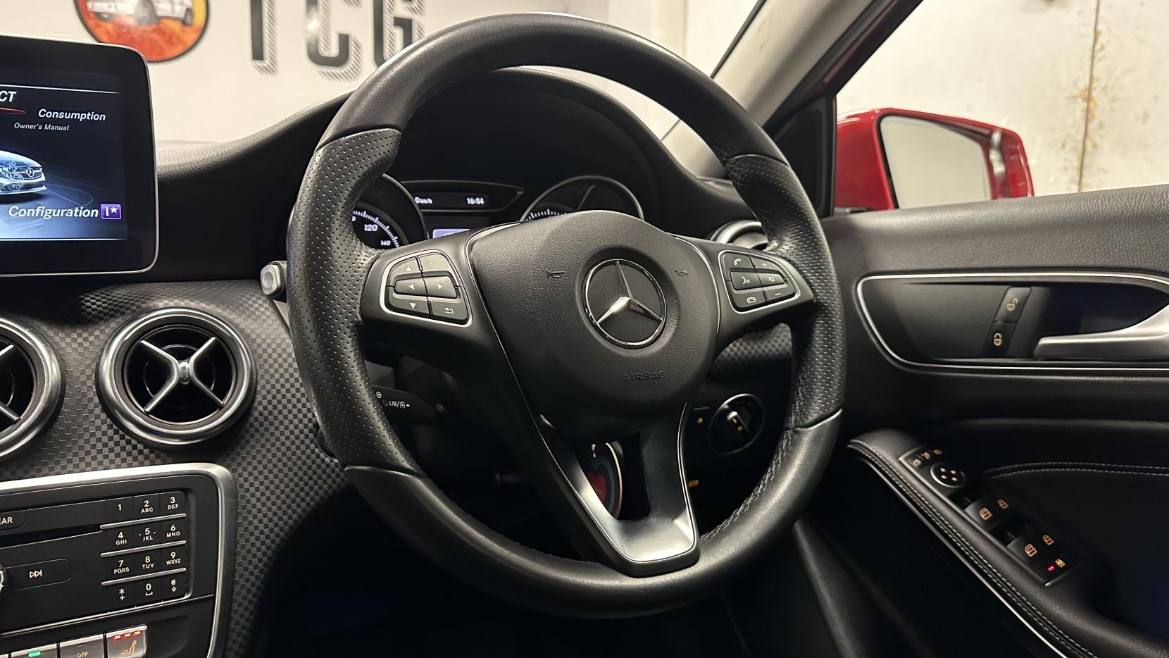 Mercedes-Benz A Class 1.5 A180d Sport (Premium) Hatchback 5dr Diesel 7G-DCT Euro 6 (s/s) (109 ps)