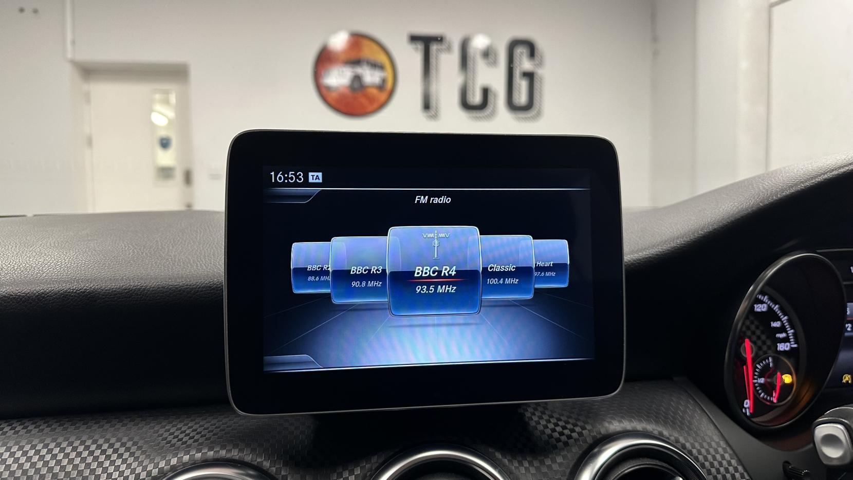 Mercedes-Benz A Class 1.5 A180d Sport (Premium) Hatchback 5dr Diesel 7G-DCT Euro 6 (s/s) (109 ps)