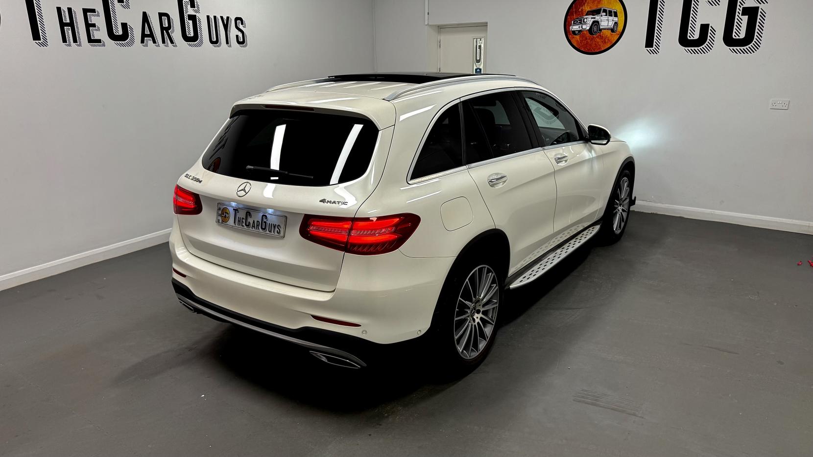 Mercedes-Benz GLC 3.0 GLC350d V6 AMG Line (Premium Plus) SUV 5dr Diesel G-Tronic 4MATIC Euro 6 (s/s) (258 ps)