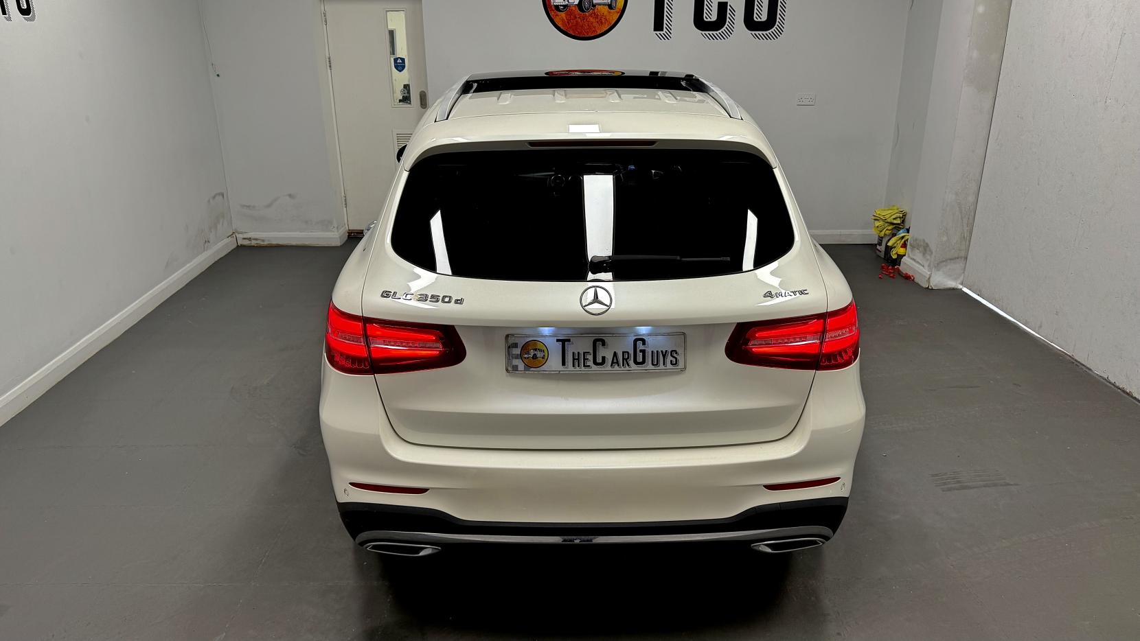 Mercedes-Benz GLC 3.0 GLC350d V6 AMG Line (Premium Plus) SUV 5dr Diesel G-Tronic 4MATIC Euro 6 (s/s) (258 ps)