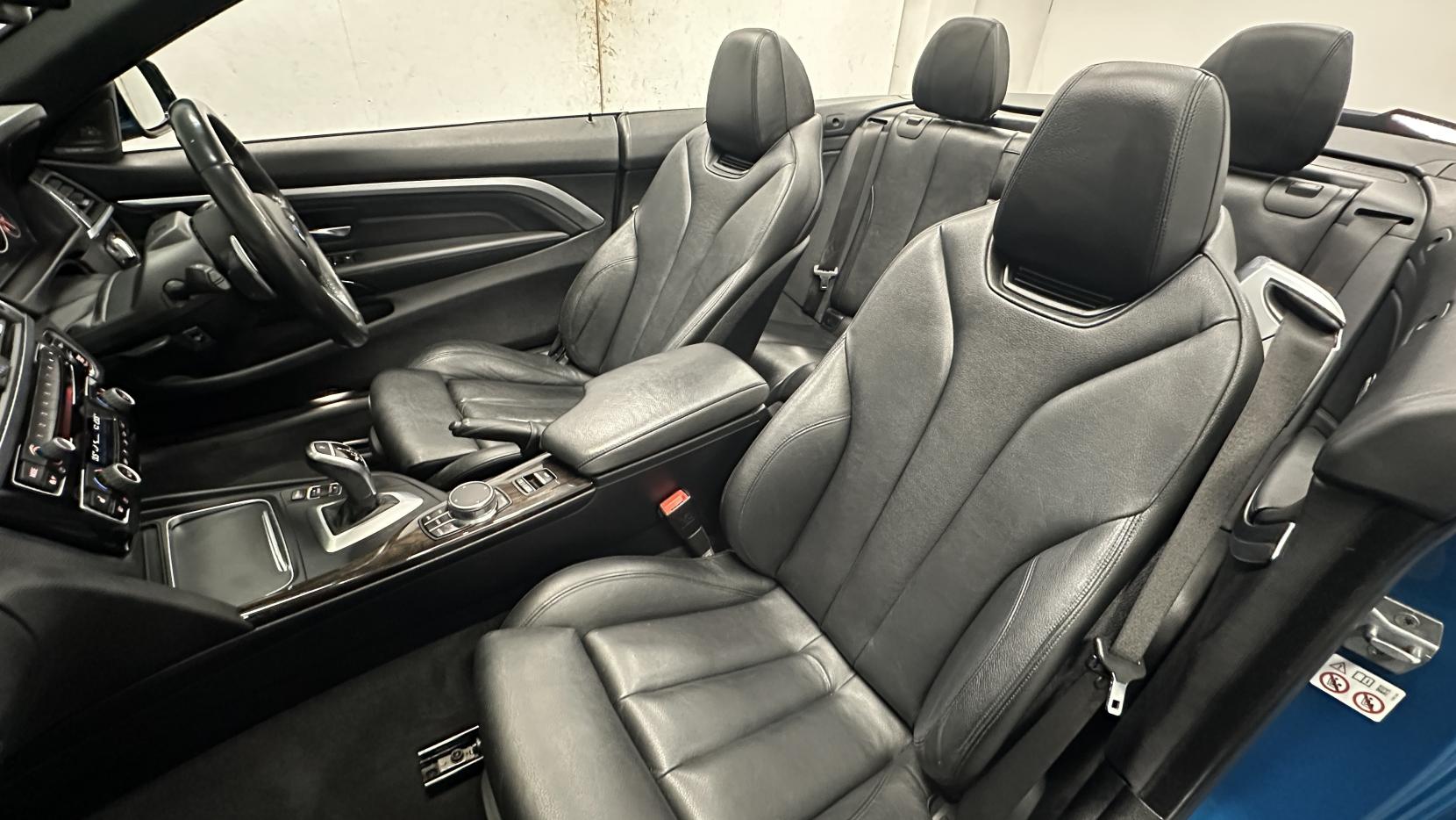 BMW 4 Series 3.0 435d M Sport Convertible 2dr Diesel Auto xDrive Euro 6 (s/s) (313 ps)