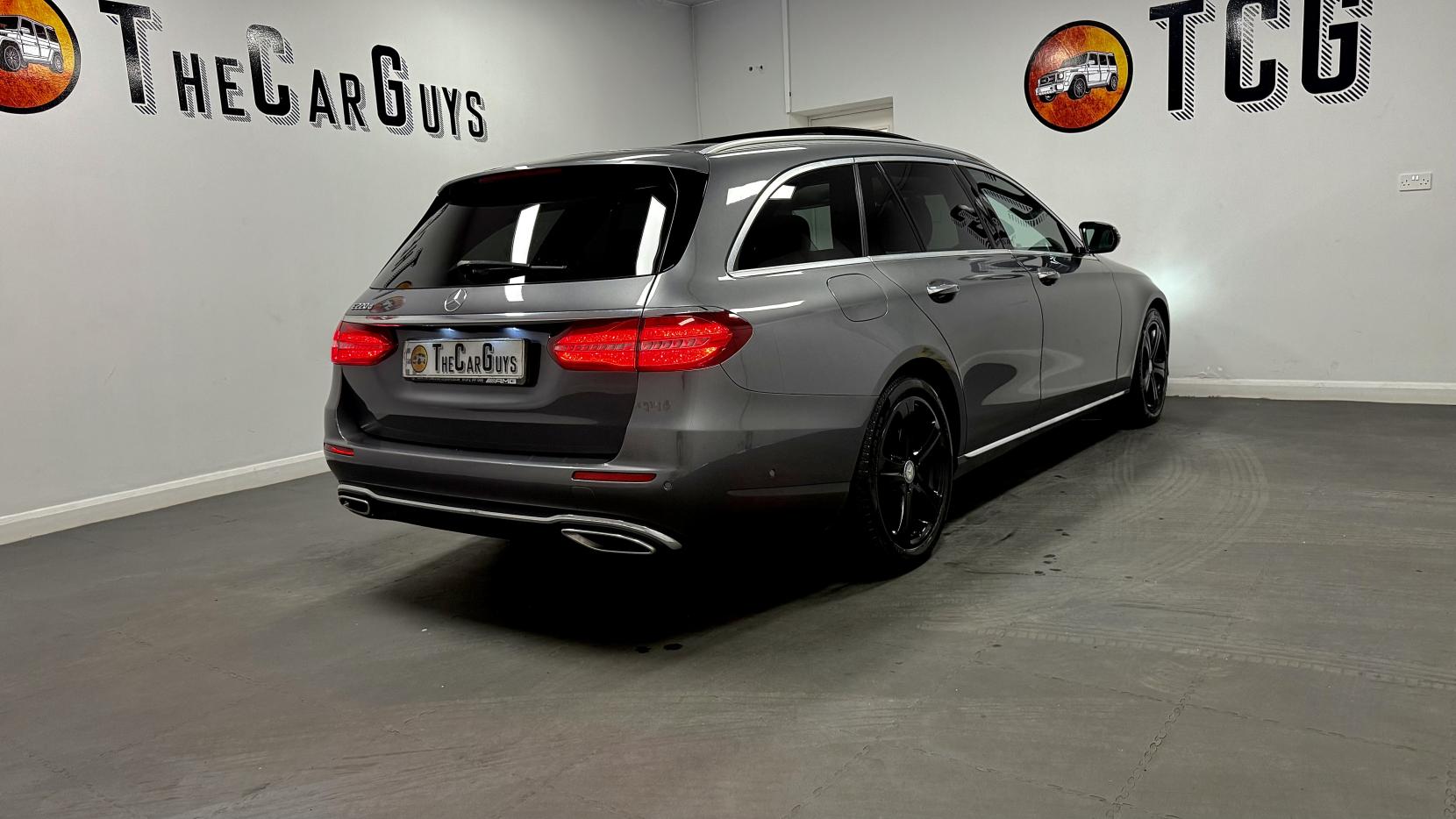 Mercedes-Benz E Class 2.0 E220d SE (Premium) Estate 5dr Diesel G-Tronic+ Euro 6 (s/s) (194 ps)