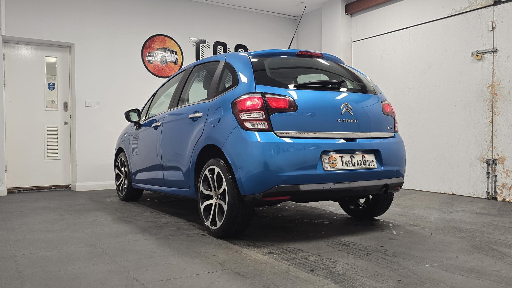 Citroen C3 1.2 PureTech Selection Hatchback 5dr Petrol Manual Euro 6 (82 ps)