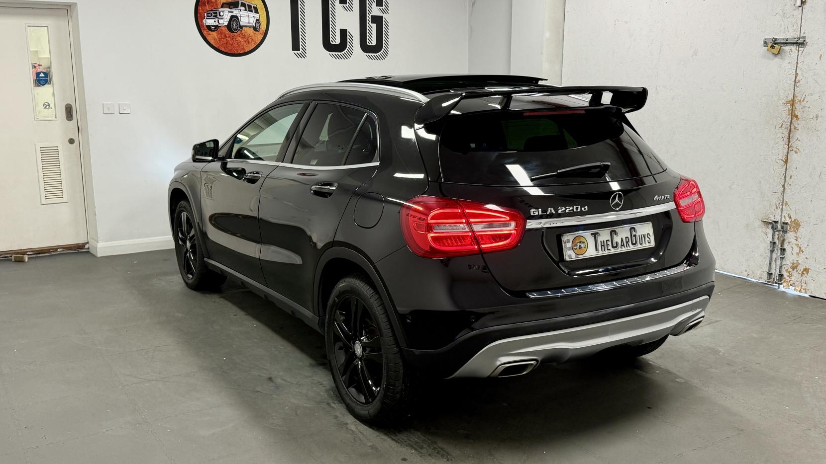 Mercedes-Benz GLA 2.1 GLA220d Sport (Premium Plus) SUV 5dr Diesel 7G-DCT 4MATIC Euro 6 (s/s) (177 ps)