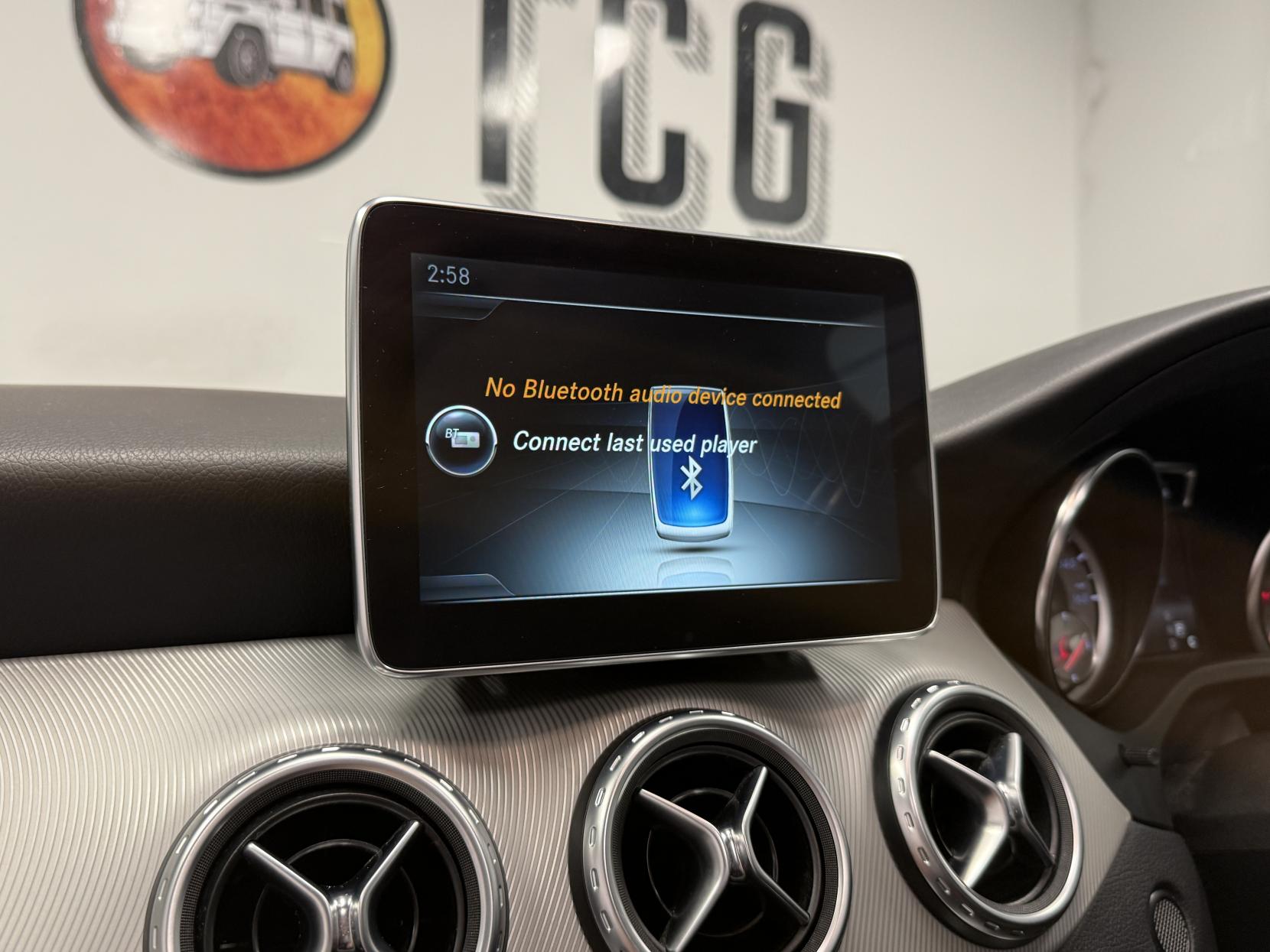 Mercedes-Benz GLA 2.1 GLA220d Sport (Premium Plus) SUV 5dr Diesel 7G-DCT 4MATIC Euro 6 (s/s) (177 ps)