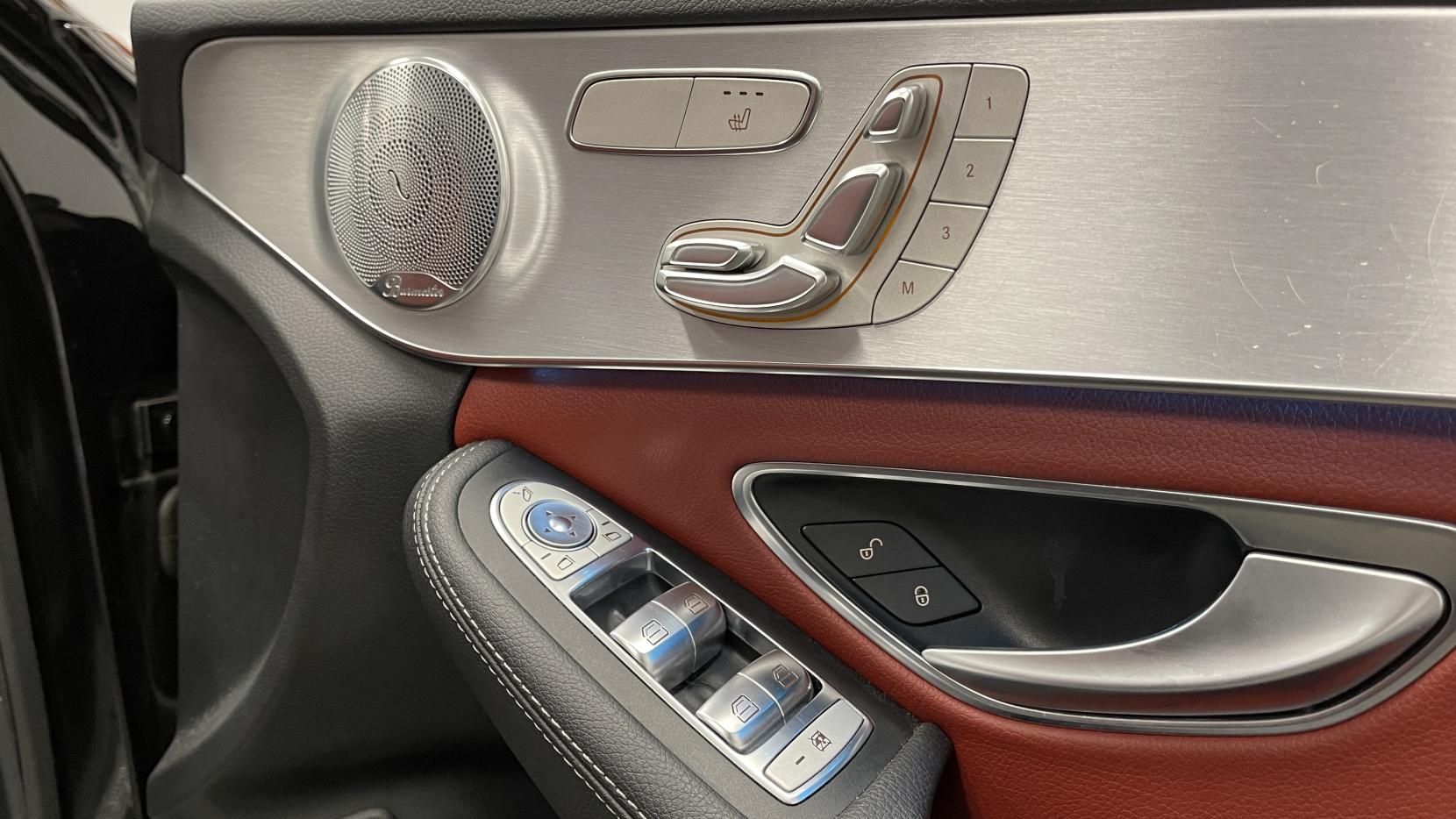 Mercedes-Benz C Class 2.1 C220d AMG Line (Premium Plus) Saloon 4dr Diesel G-Tronic+ 4MATIC Euro 6 (s/s) (170 ps)