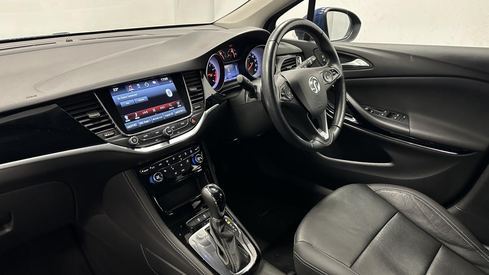 Vauxhall Astra 1.4i Turbo GPF Elite Nav Hatchback 5dr Petrol Auto Euro 6 (s/s) (150 ps)
