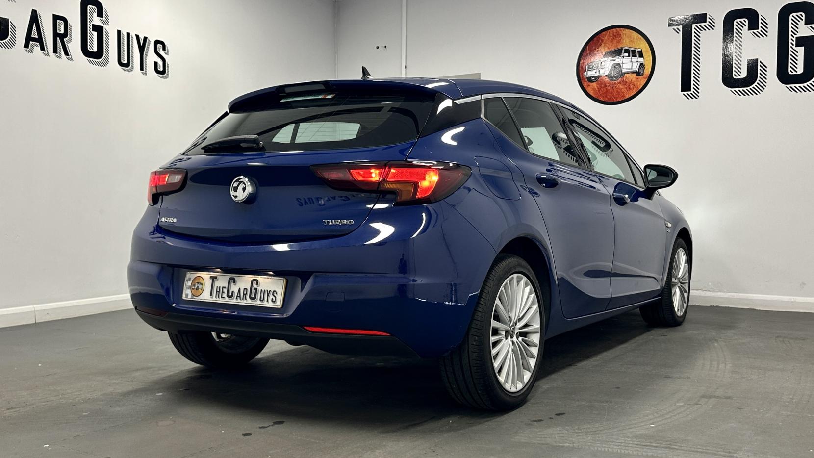 Vauxhall Astra 1.4i Turbo GPF Elite Nav Hatchback 5dr Petrol Auto Euro 6 (s/s) (150 ps)