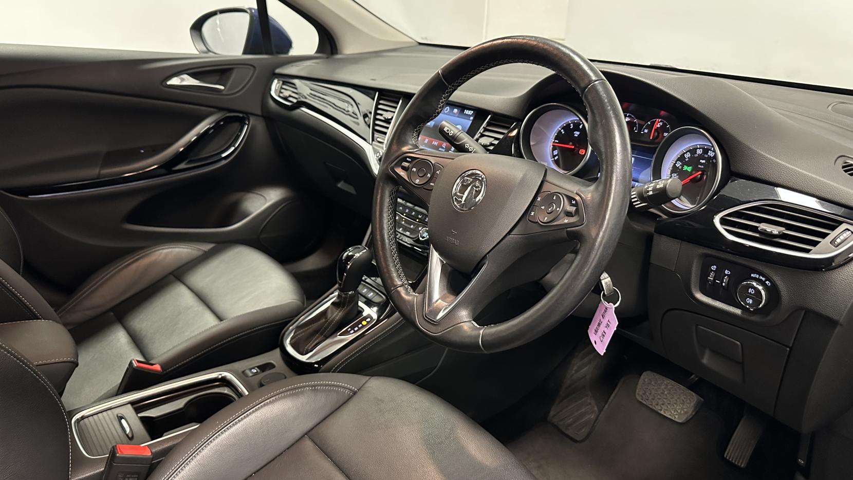 Vauxhall Astra 1.4i Turbo GPF Elite Nav Hatchback 5dr Petrol Auto Euro 6 (s/s) (150 ps)