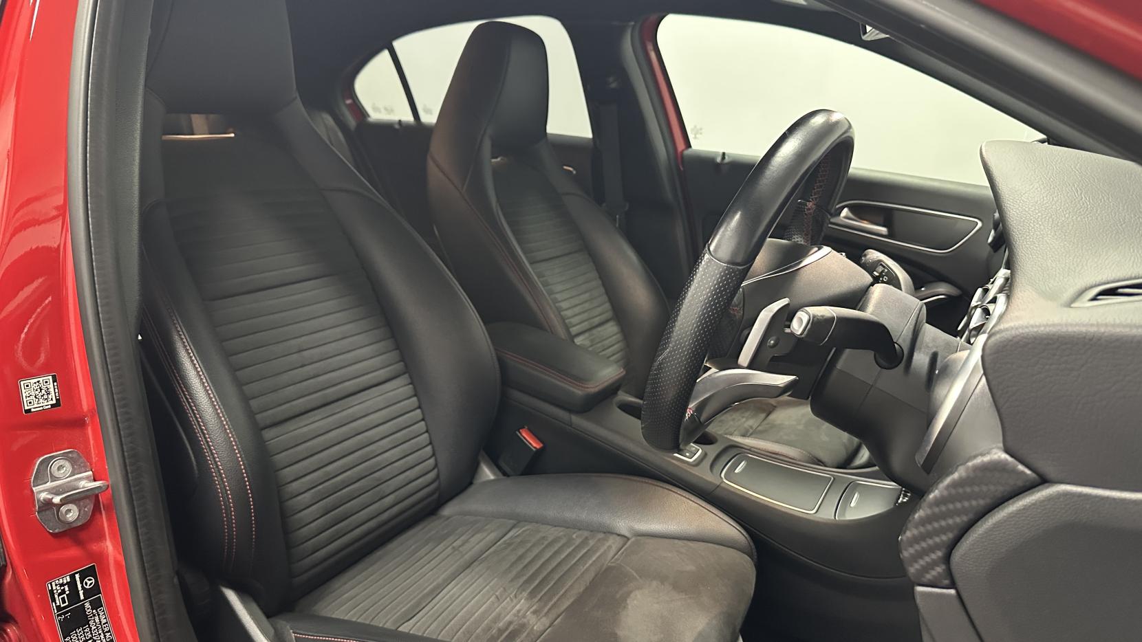 Mercedes-Benz A Class 1.6 A200 AMG Line Hatchback 5dr Petrol 7G-DCT Euro 6 (s/s) (156 ps)