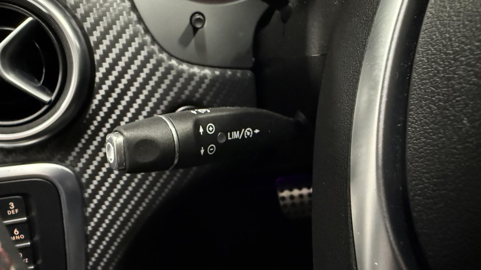 Mercedes-Benz A Class 1.6 A180 AMG Line (Premium Plus) Hatchback 5dr Petrol 7G-DCT Euro 6 (s/s) (122 ps)