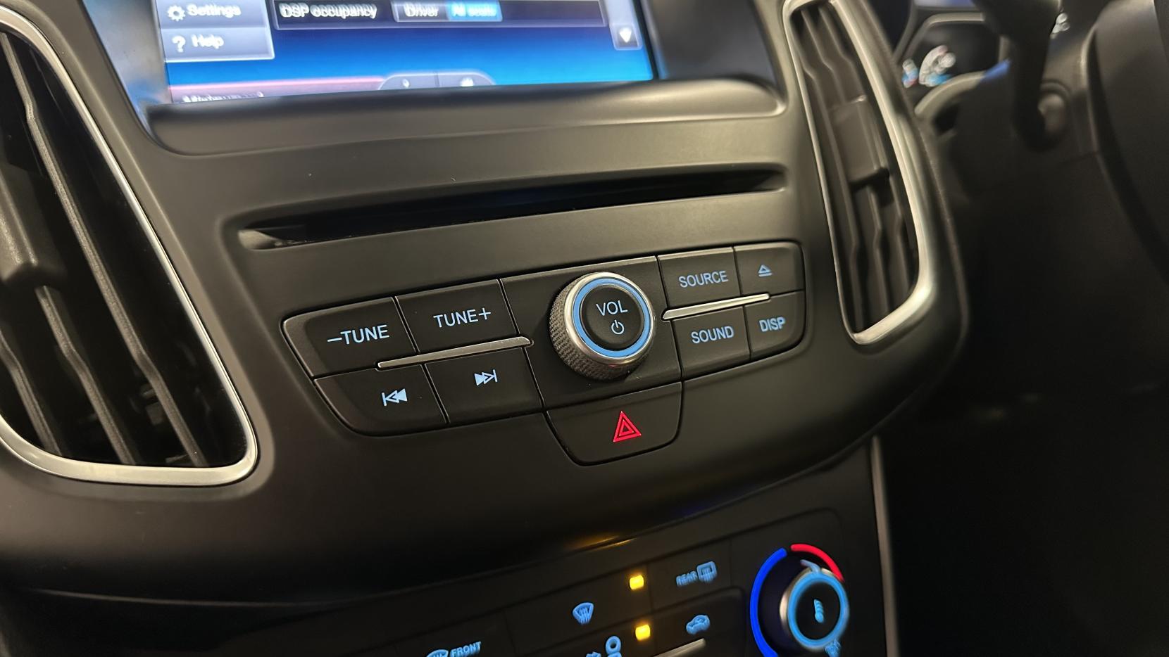 Ford Focus 1.5 TDCi Zetec Hatchback 5dr Diesel Manual Euro 6 (s/s) (120 ps)