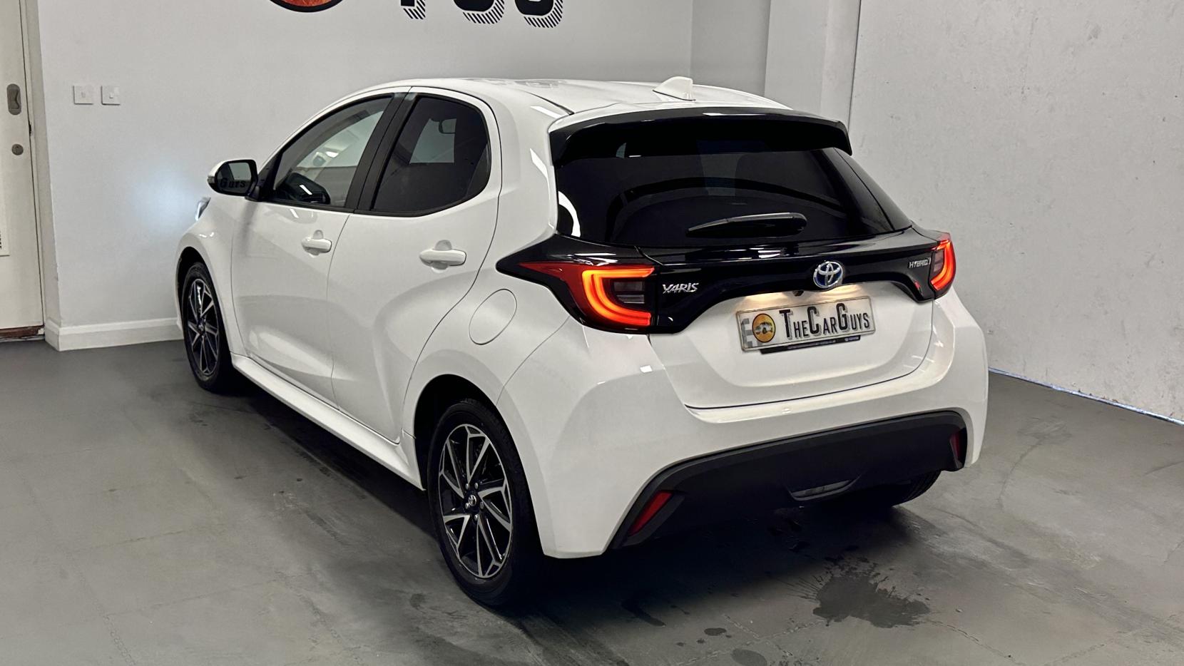Toyota Yaris 1.5 VVT-h Design Hatchback 5dr Petrol Hybrid E-CVT Euro 6 (s/s) (116 ps)