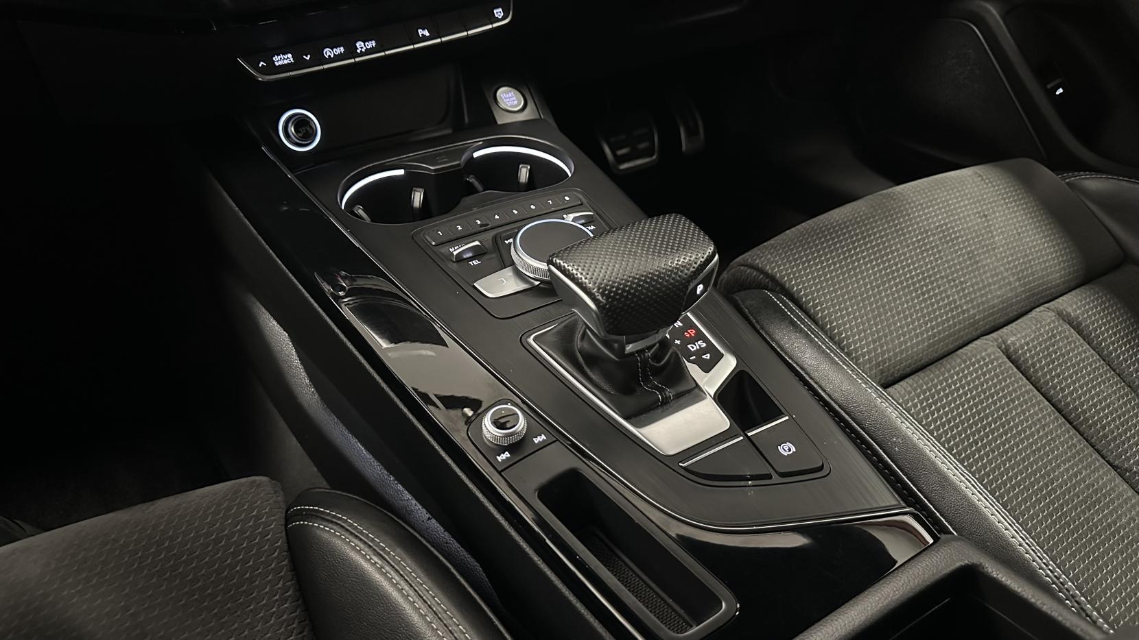 Audi A5 2.0 TDI S line Coupe 2dr Diesel S Tronic quattro Euro 6 (s/s) (190 ps)