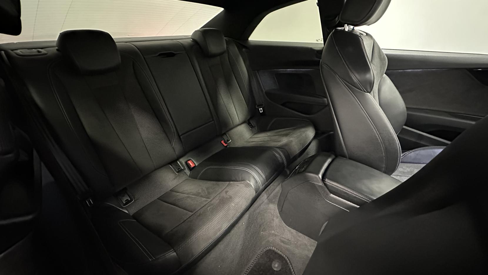 Audi A5 2.0 TDI S line Coupe 2dr Diesel S Tronic quattro Euro 6 (s/s) (190 ps)