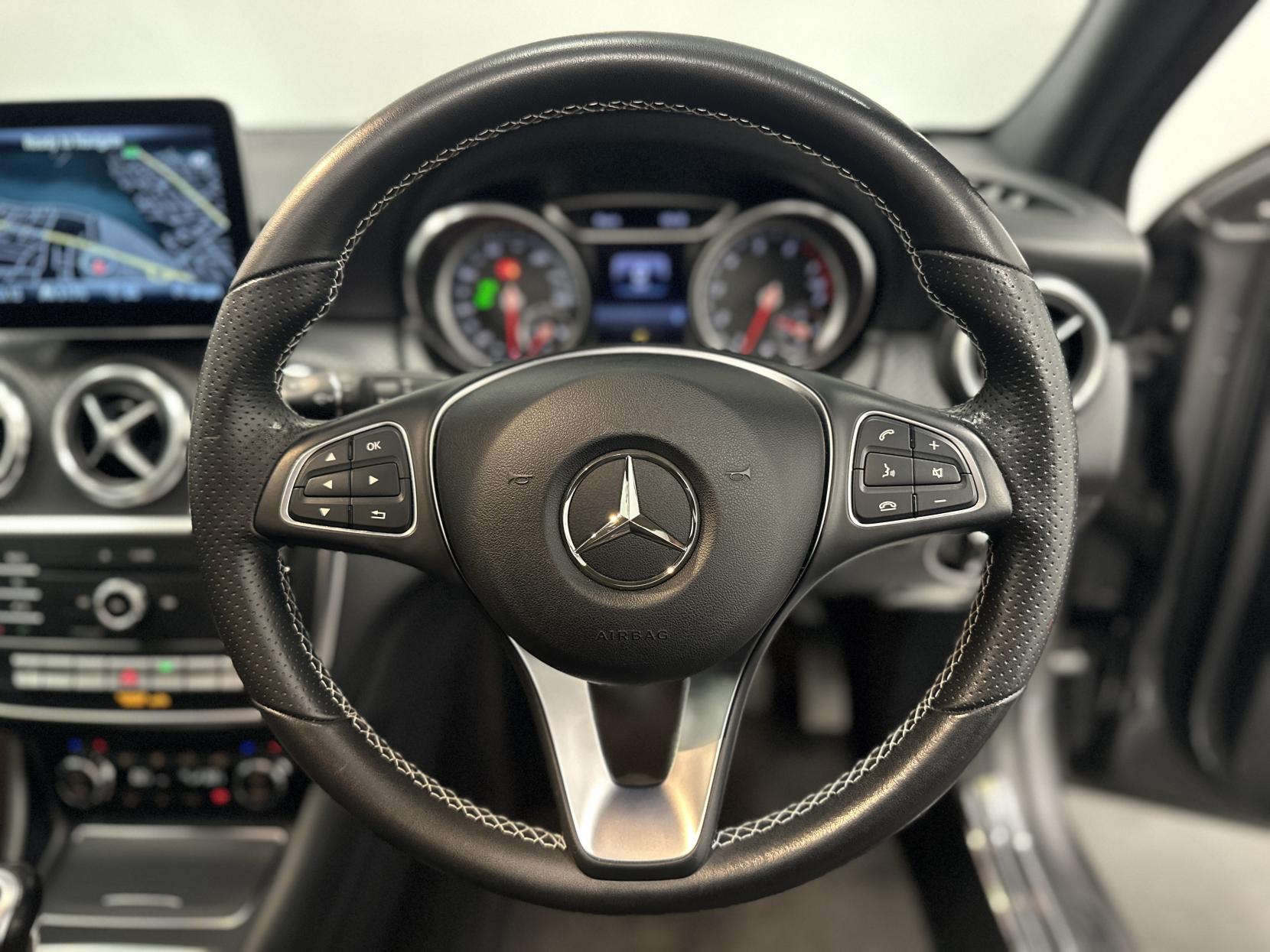 Mercedes-Benz A Class 1.6 A200 Sport Edition Plus Hatchback 5dr Petrol Manual Euro 6 (s/s) (156 ps)