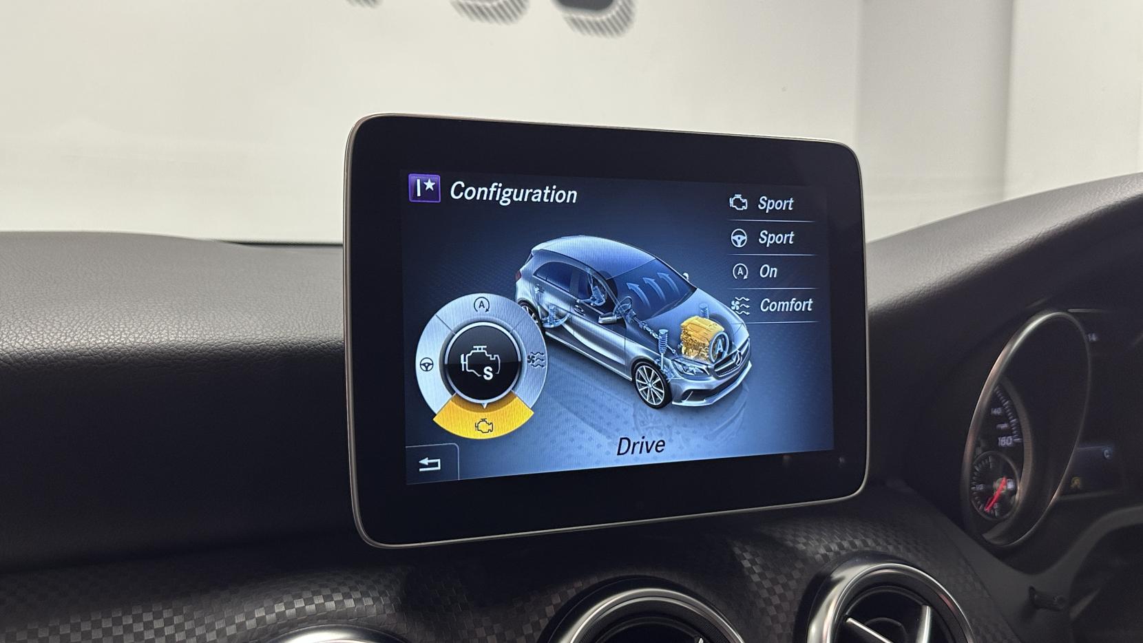 Mercedes-Benz A Class 1.6 A200 Sport Edition Plus Hatchback 5dr Petrol Manual Euro 6 (s/s) (156 ps)